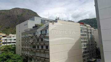 Imperdível - Apartamento 2 quartos SUPER Reformado com Vaga - FCAP10340