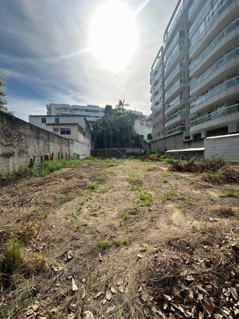 Conheça 2 do imóvel - Terreno Multifamiliar à venda Rua Araguaia, Freguesia (Jacarepaguá), Rio de Janeiro - R$ 2.000.000 - SPMF00001 - 2 2 - 2