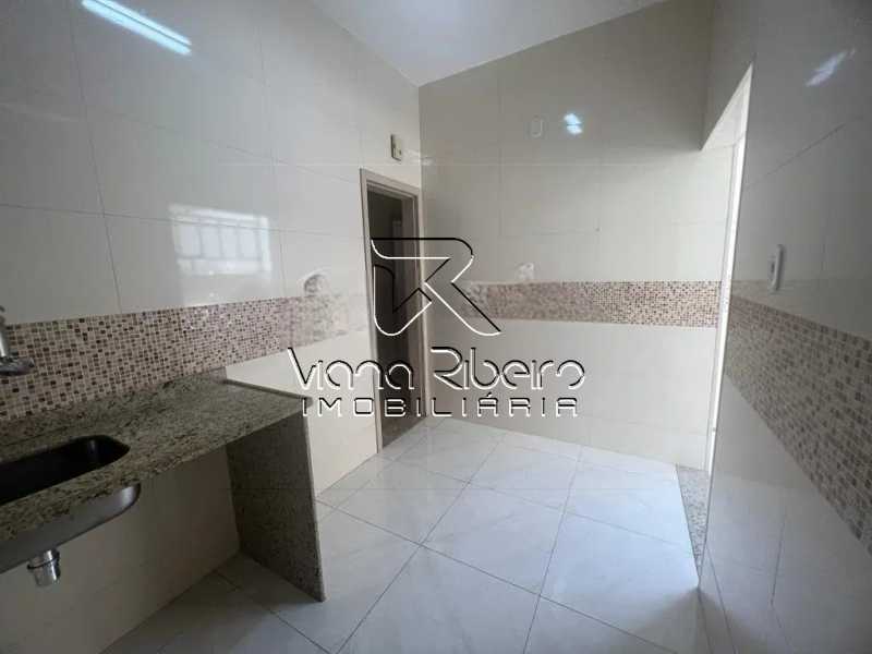 16-PhotoRoom_13_11zon. - 12