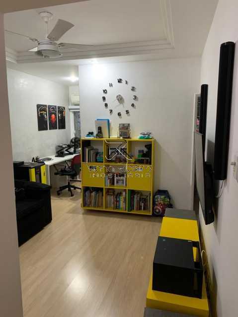 Conheça WhatsApp Image 2025-02-18 at 1 do imóvel - Apartamento à venda Rua Isidro de Figueiredo, Maracanã, Rio de Janeiro - R$ 375.000 - SPAP31132 - 1 WhatsApp Image 2025-02-18 at 1 - 1
