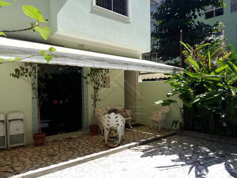 Conheça 01 do imóvel - Casa de Vila à venda Rua Pinto Guedes, Tijuca, Rio de Janeiro - R$ 1.100.000 - SPCV30001 - 1 01 - 1