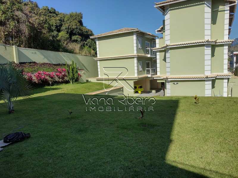 Conheça 3 do imóvel - Casa em Condomínio à venda Rua Parintins, Praça Seca, Rio de Janeiro - R$ 395.000 - SPCN30008 - 2 3 - 2