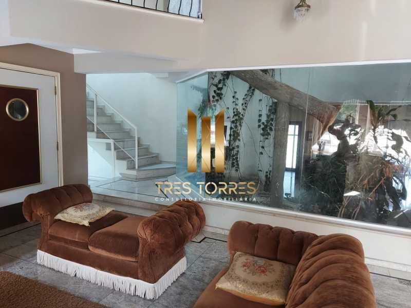 Conheça WhatsApp Image 2022-08-22 at 1 do imóvel - Casa em Condomínio à venda Avenida Omar Daibert,São Bernardo do Campo,SP Parque Terra Nova II - R$ 7.500.000 - TCCN60002 - 4 WhatsApp Image 2022-08-22 at 1 - 4
