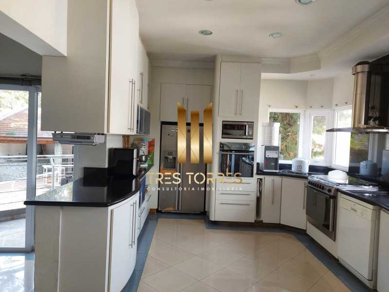 Conheça WhatsApp Image 2022-08-22 at 1 do imóvel - Casa em Condomínio à venda Avenida Omar Daibert,São Bernardo do Campo,SP Parque Terra Nova II - R$ 7.500.000 - TCCN60002 - 6 WhatsApp Image 2022-08-22 at 1 - 6