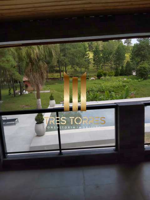 WhatsApp Image 2022-10-17 at 1 - 8