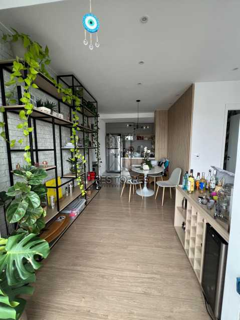 WhatsApp Image 2024-11-26 at 1 - 5