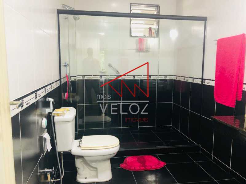 05b3244c-38c2-4f6a-848f-2ca2a6 - 8