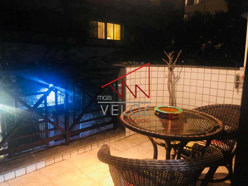 2d09b181-4010-4827-aa04-20ec46 - 9