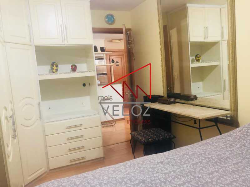 a90ec08b-5e15-40d7-87bf-e82fbb - 24