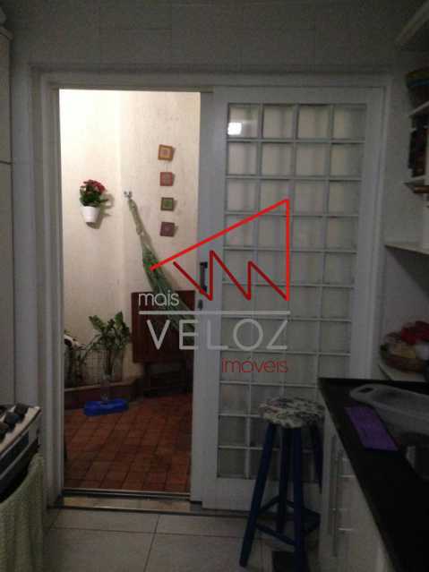 65a48592-1cd4-4c5c-91fa-832594 - 3