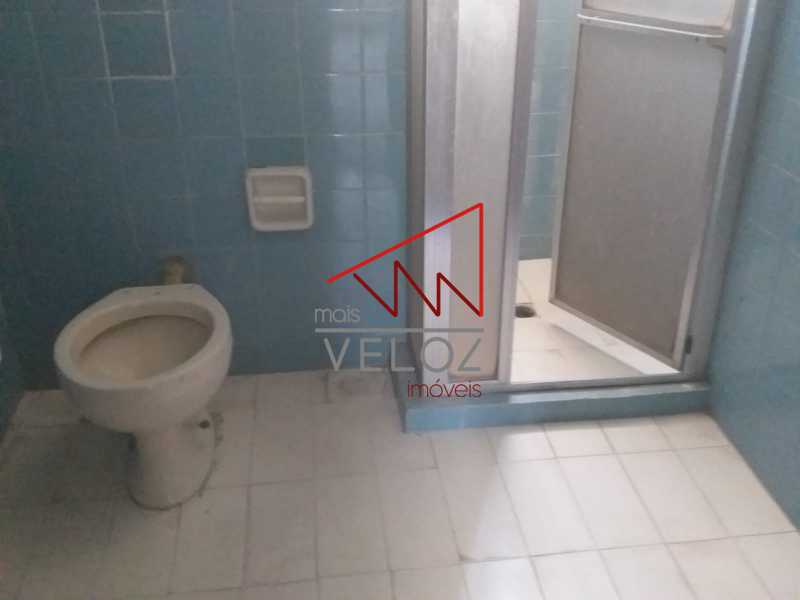 c2398b89-0d01-4afd-873c-88d298 - 29