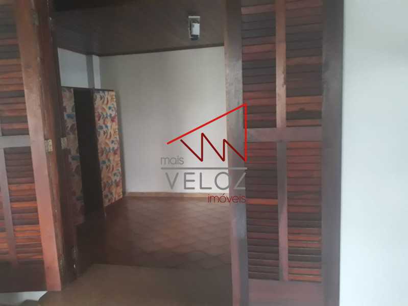 b4d38992-28bd-4609-b029-084c8c - 23