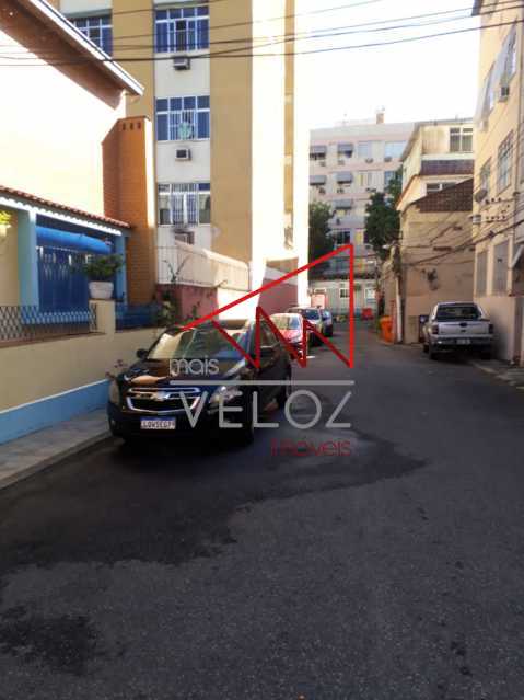 cfe148f7-8c9c-4c6a-baf4-d5ad59 - 22