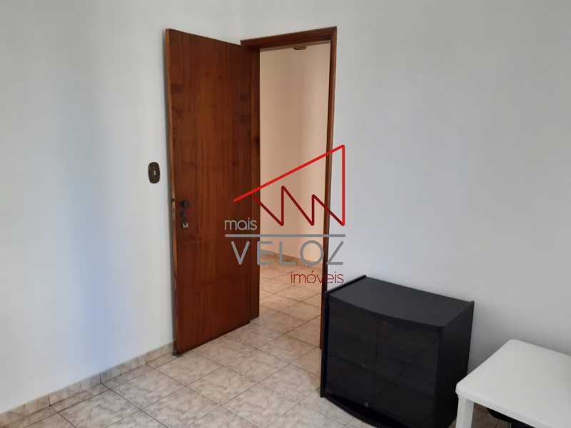 56f76aff-4cf6-4949-914f-e39cf9 - 7