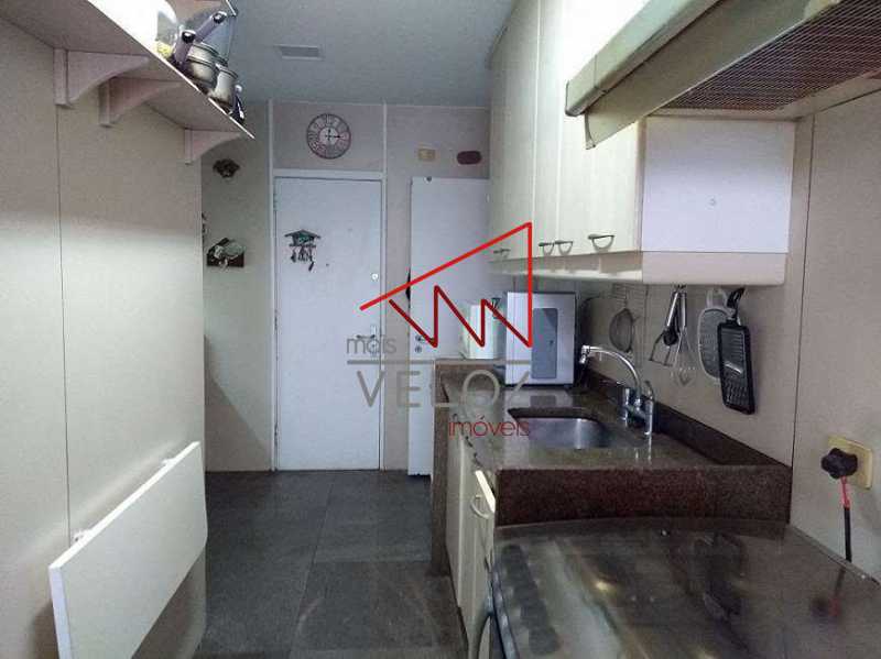 057d3c7f7afffe5981868f75dcd79a - 13