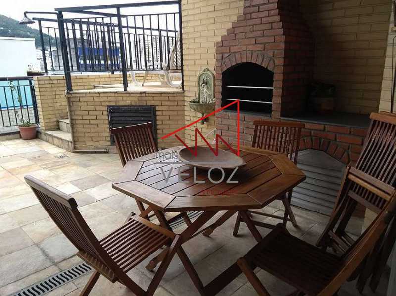 712bb85c3b290145a151c2e5fd4acf - 15