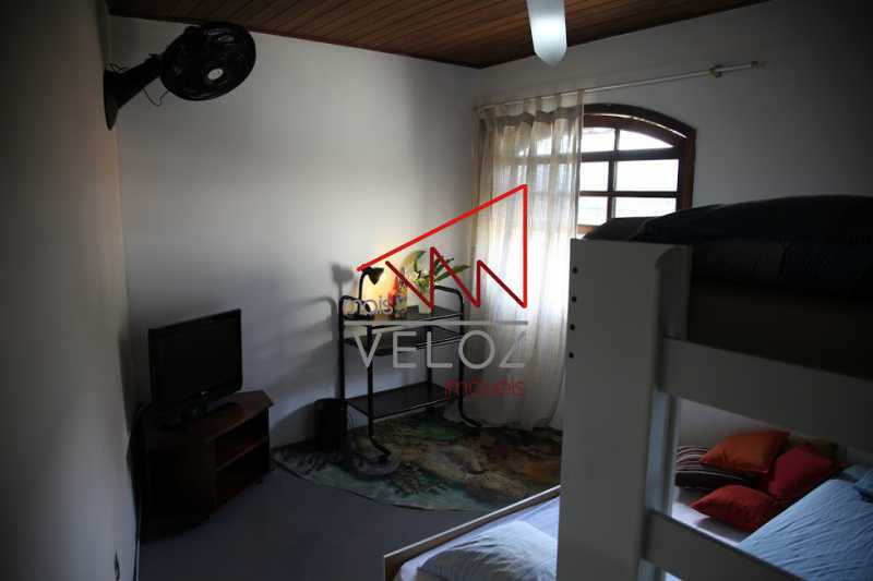 295a2fb0-bffe-4658-a208-dd0bd4 - 14