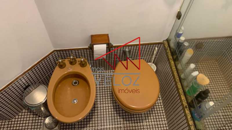 d8f306b4-e53c-4894-9f43-5391cd - 11