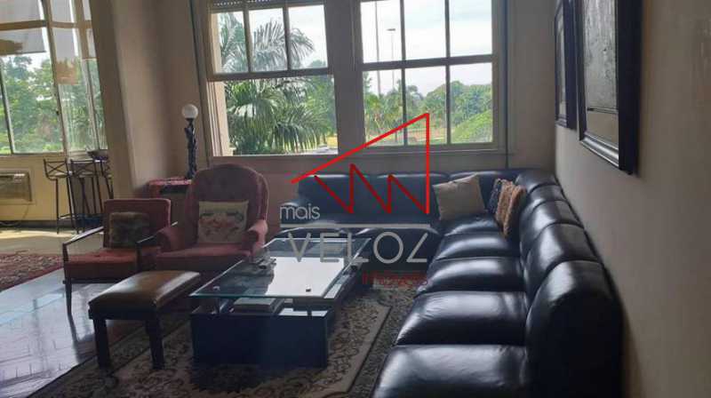 04 quartos no Flamengo  - 3