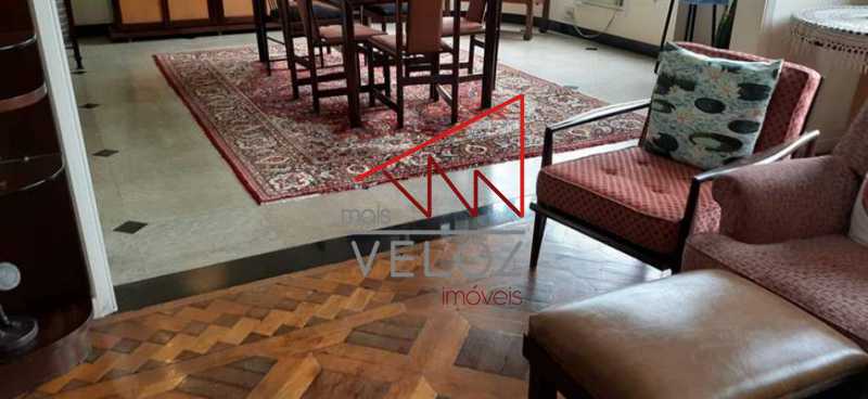 04 quartos no Flamengo  - 19