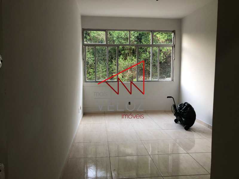 dois quartos em Laranjeiras  - 2