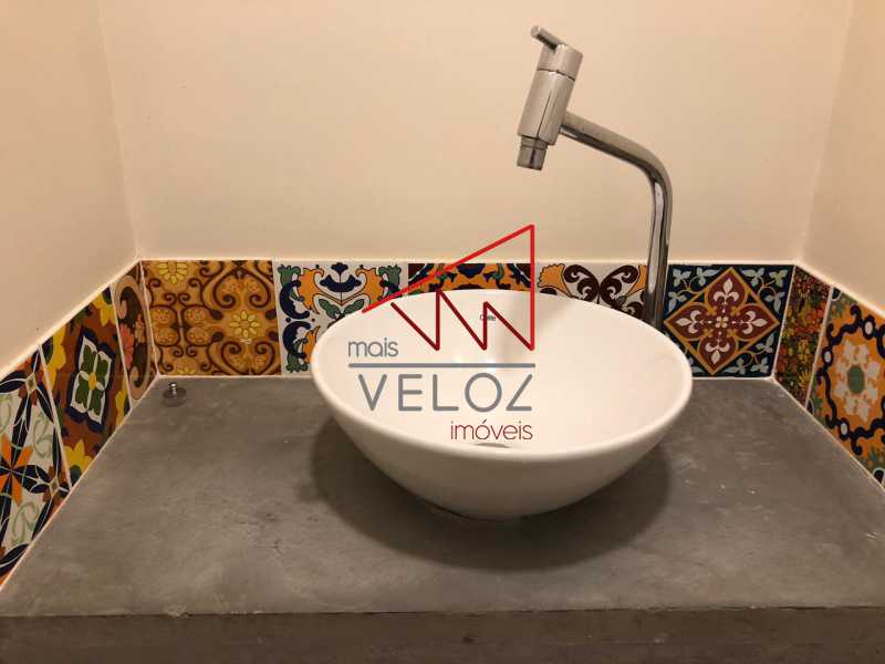 2ea07f7d-2a6e-4fc7-b8cc-f66184 - 18