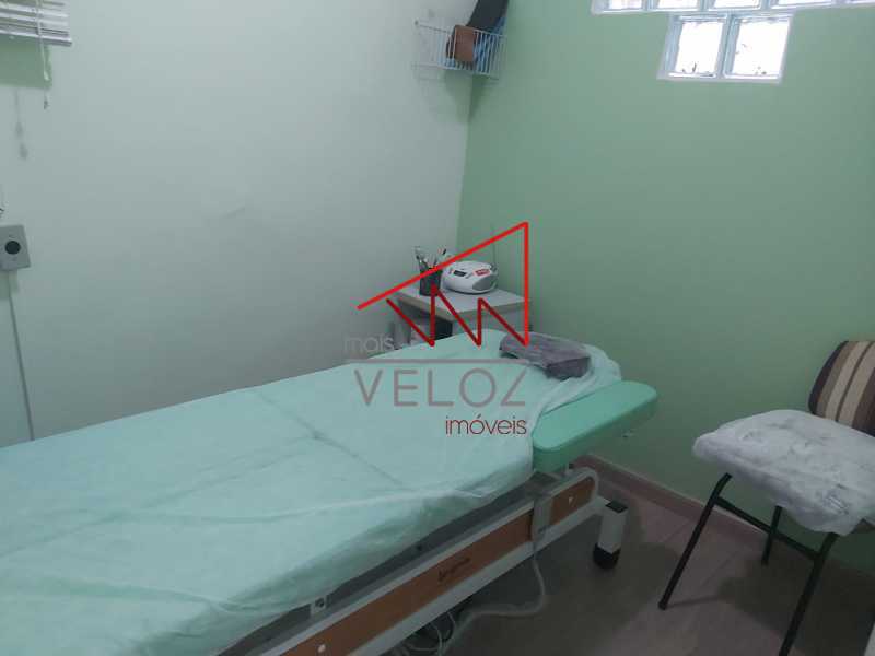 cb510c89-d66c-4d12-8816-2e7c8f - 13