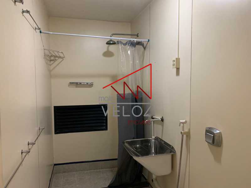 e80a5eed-afb9-4ef9-985f-fb8b85 - 24