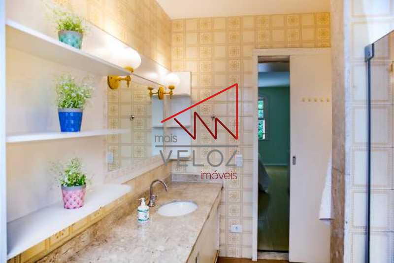 687bd7a0b49e3e7788f9dbf8956e0b - 11