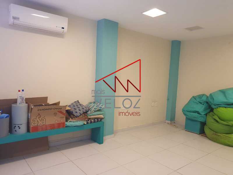 9cab3faa-a976-4180-9751-445cad - 18