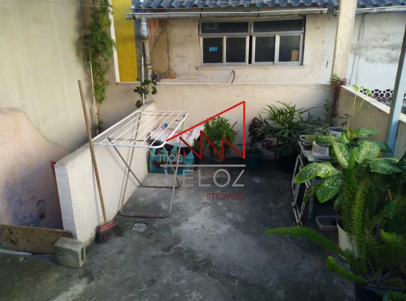 2ad7dcbf-ffed-4ab1-ba53-805e16 - 21