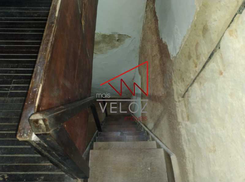 739cbfa9-d06d-4920-970c-523cb8 - 4