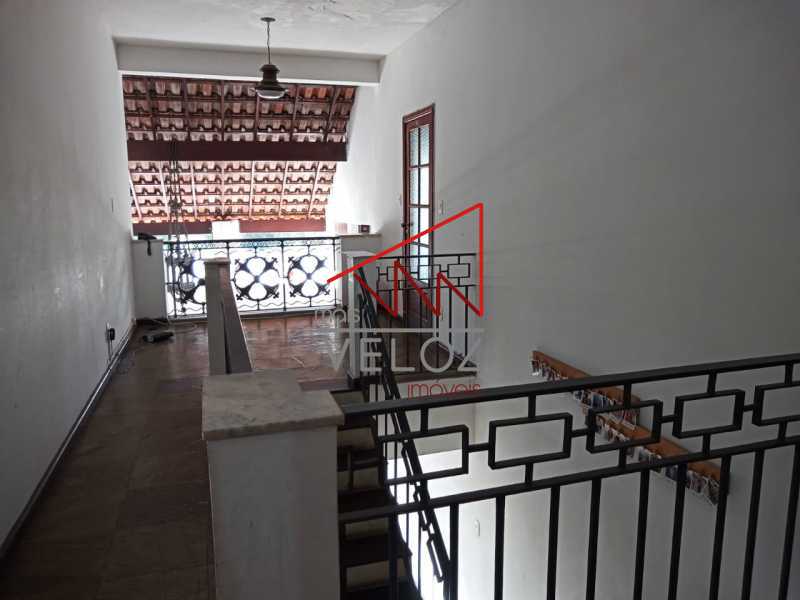 b23992b9-6d00-4589-89a4-283512 - 13