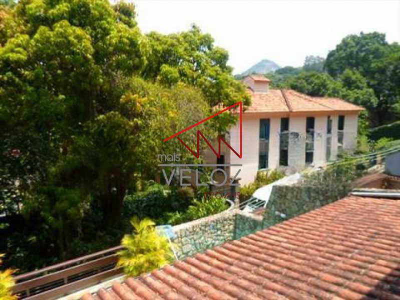 64dc57ada9895503c7a40838372118 - 17