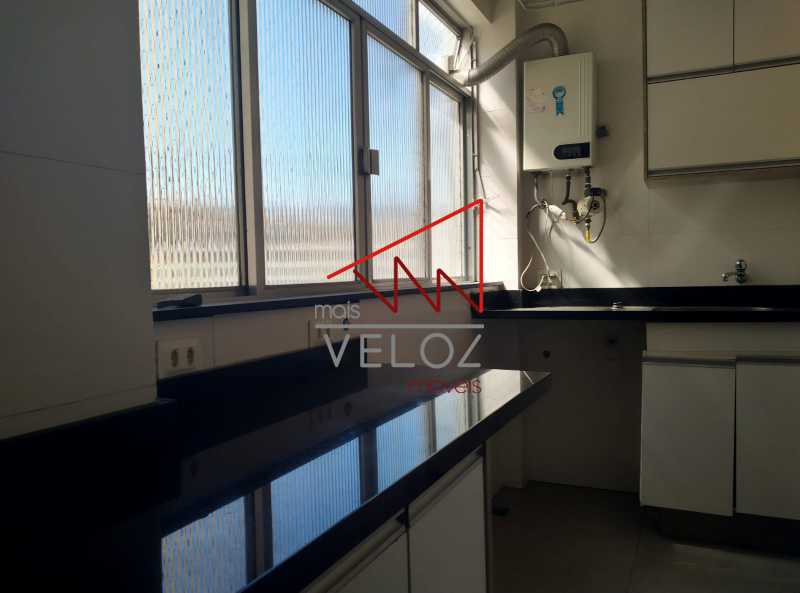 ab3c906d-3a21-490e-8129-2b3384 - 27