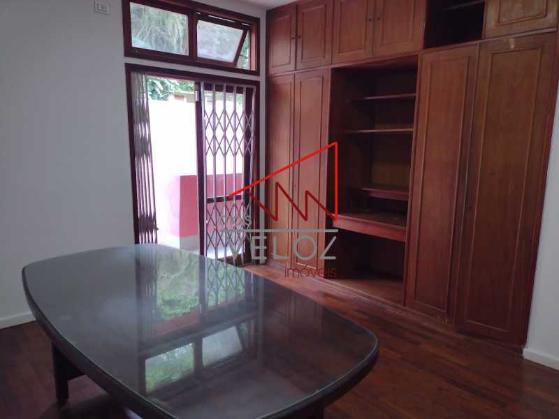 Quarto 4 - 15