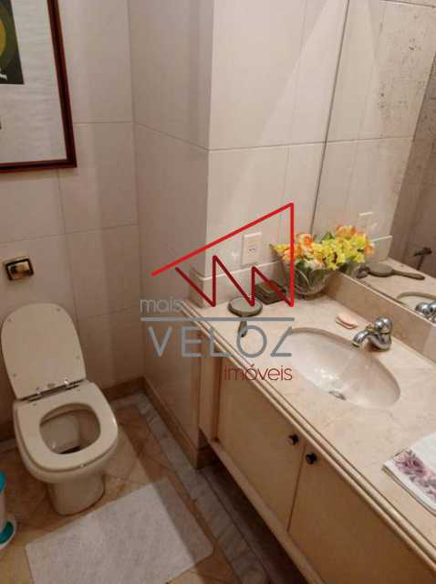 d2a9d7e0-c719-4709-9b68-49a035 - 12
