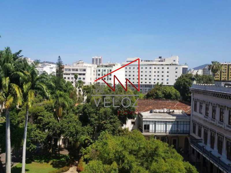 eff3e03fb906d7d673d8f51a3ba00e - 21