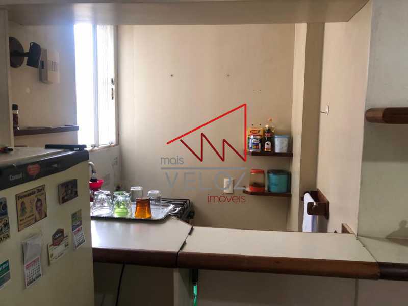 e9cf4b38-0f7c-43b8-a14f-928c5d - 18