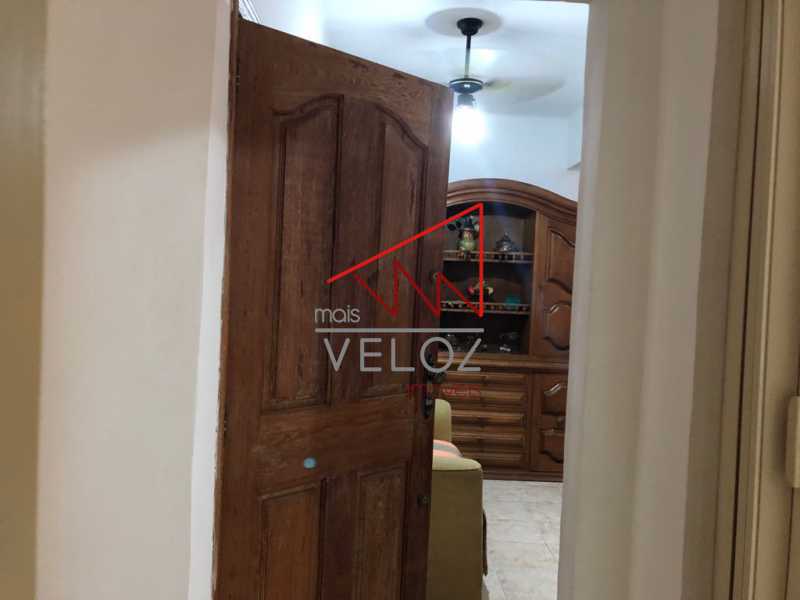 b9ae53d5-a082-4fea-ace9-aff99f - 4