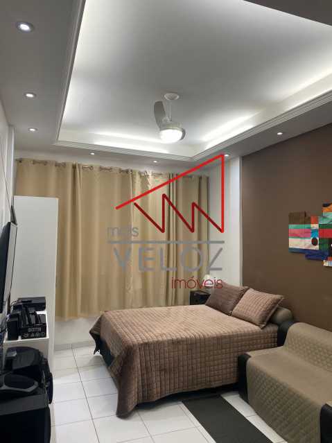 33d9db53-7f1a-4848-a134-22f077 - 1