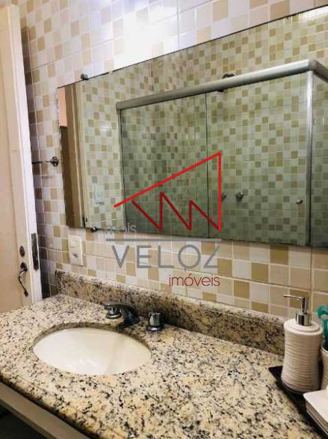 fc861fb3d07122f0b7cd56e84d6f57 - 23