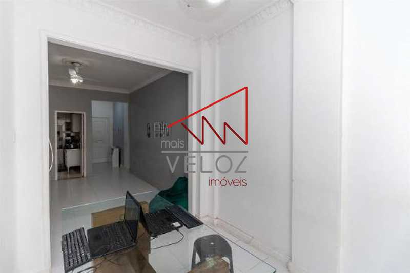 93fec8ad5d70950a1f4c3fb17e891c - 9