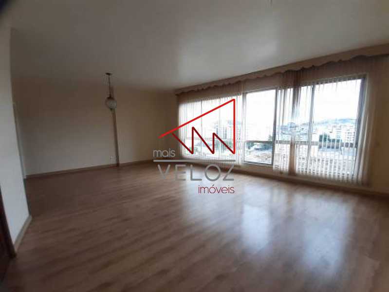 c075602fcbd18a80d3882ad5a7e4a3 - 1