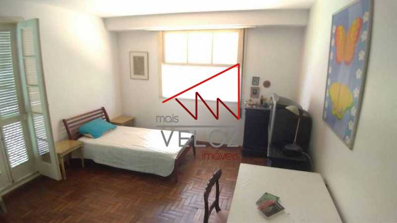 casa-com-4-quartos-a-venda-325 - 11