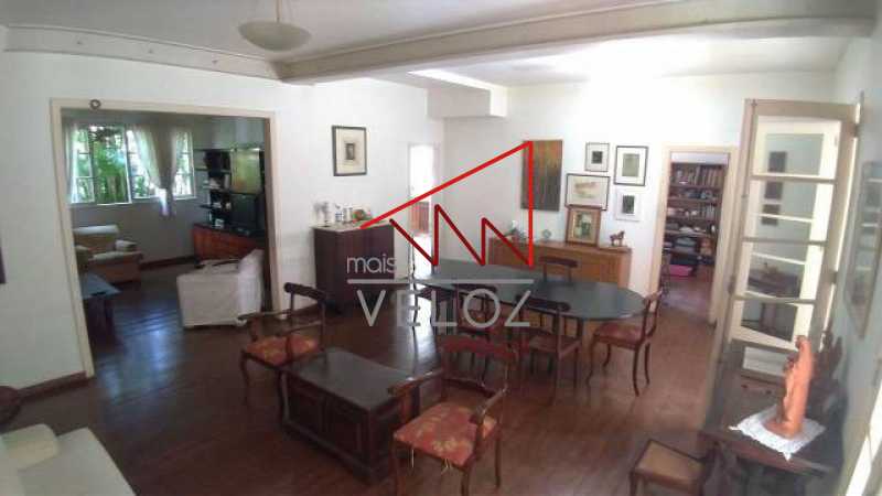 casa-com-4-quartos-a-venda-325 - 8