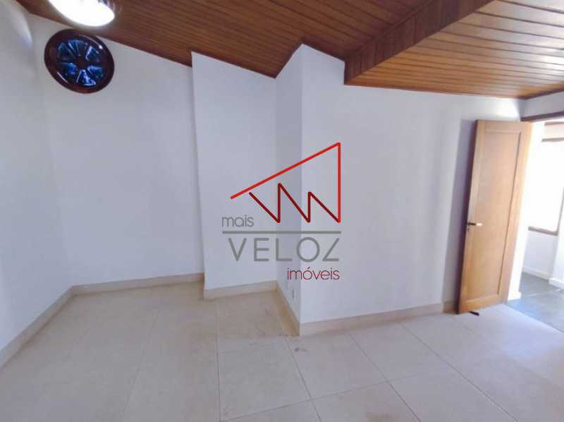 e7f6e332-958b-4656-9b8a-988b0e - 19