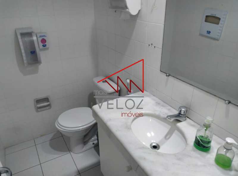 196428bb-8bc4-4418-b65c-07e75b - 23