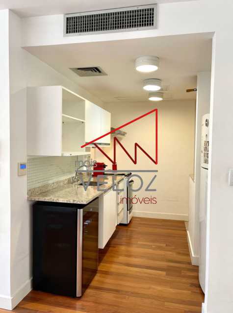 LAAP12203 - 7