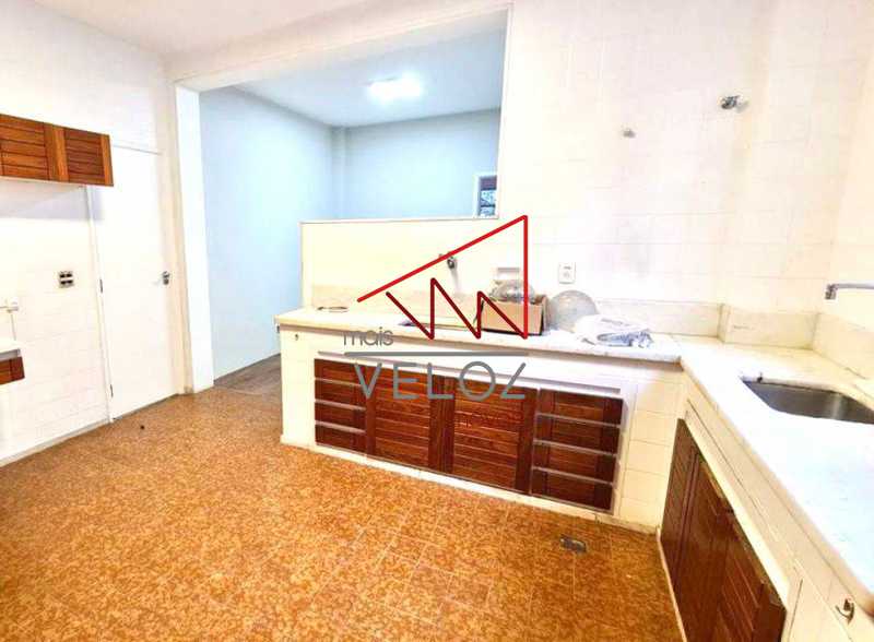 0e6bfbe1-cb04-4fa4-9b40-535d44 - 12